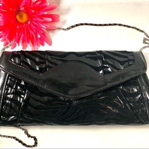 Sasha Animal Print Crossbody/Clutch🐯